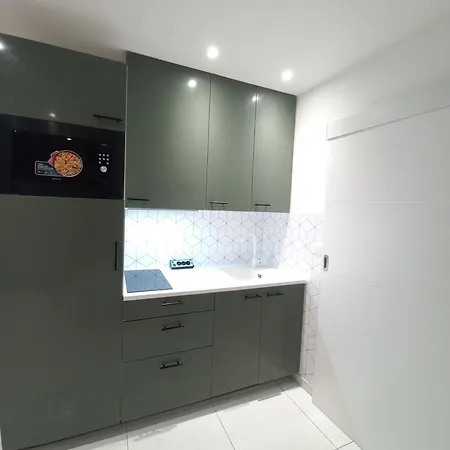 Maisonnette Entiere Ivry-sur-Seine